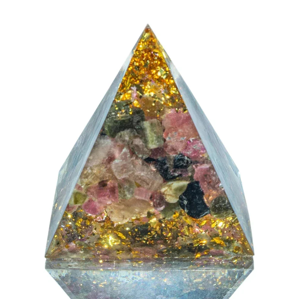Natural Crystal Energy Pyramid – Quartz & Amethyst Reiki Generator for Chakra Healing & Meditation, 1.18in