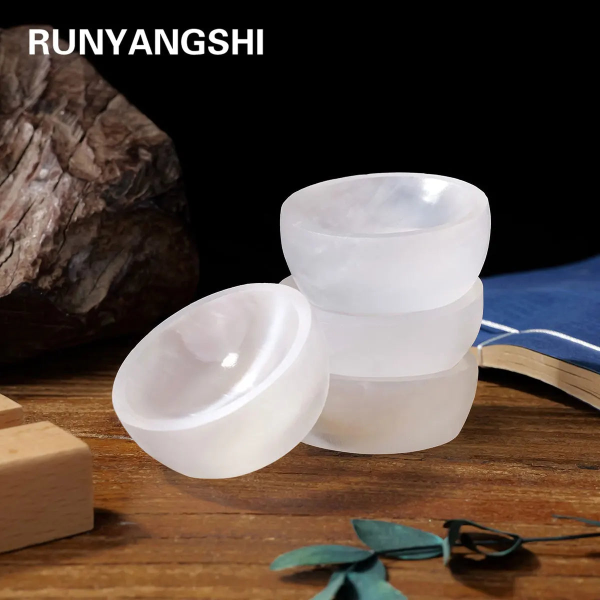 Natural White Selenite Bowl – Hand-Carved Crystal Sculpture for Witchcraft, Energy Work & Home Decor