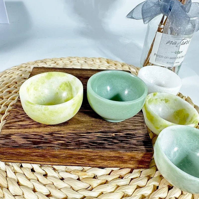 Natural Crystal Jade Bowl – Hand-Carved Quartz Cauliflower Jade Cup for Reiki & Home Decor