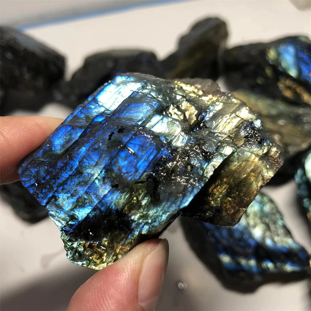 Natural Labradorite Raw Stone – Reiki Healing Mineral Specimen (20–200g)