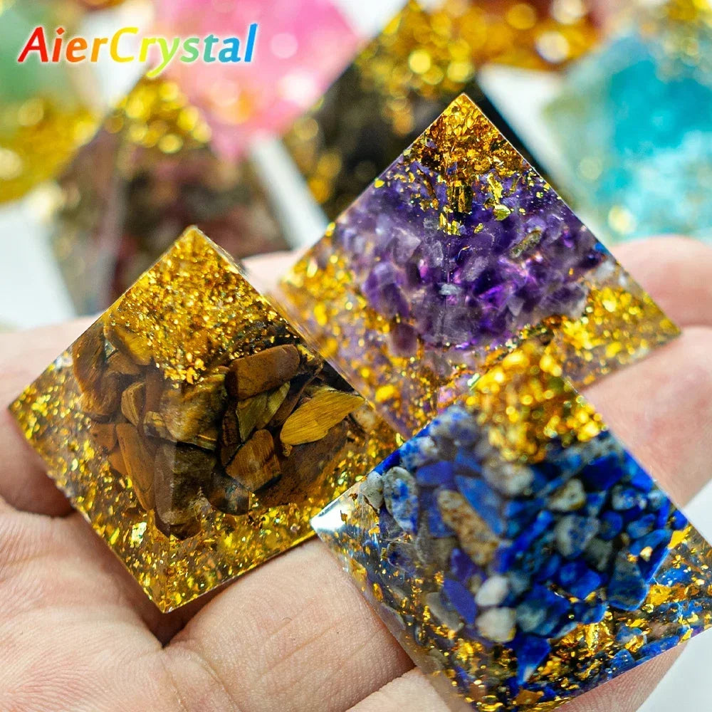 Natural Crystal Energy Pyramid – Quartz & Amethyst Reiki Generator for Chakra Healing & Meditation, 1.18in